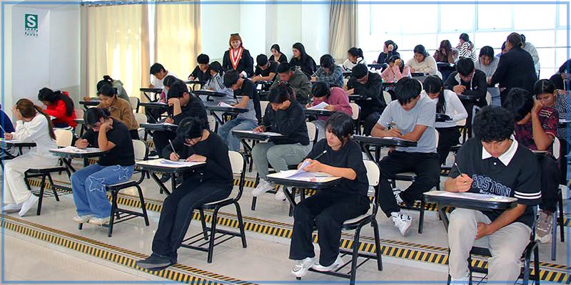 Centenares de postulantes participaron en el Examen de Admisión 2026-II UTEA