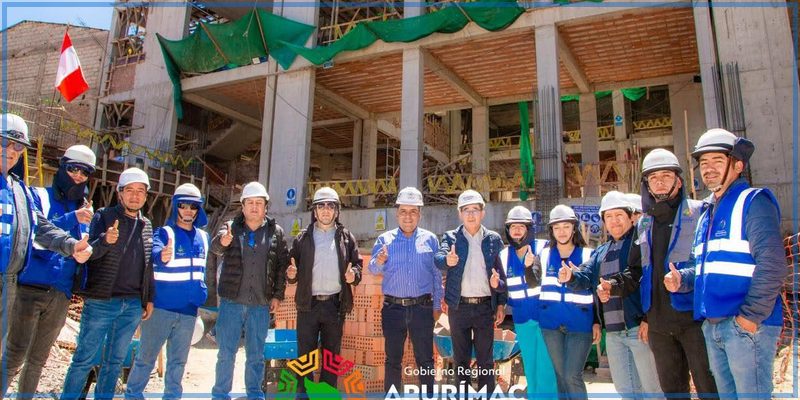 Construcción de moderno mercado Micaela Bastidas de Abancay avanza y se encamina hacia su pronta culminación y entrega a la población