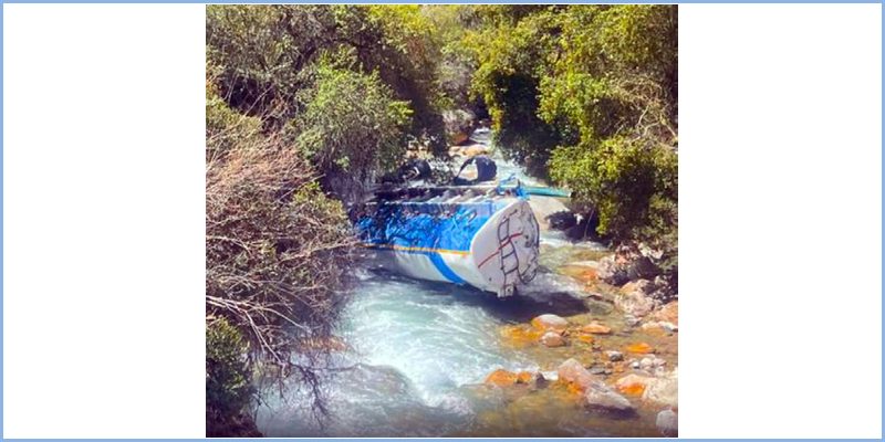 Camión cisterna cae a abismo y conductor muere en Huaylis- Grau