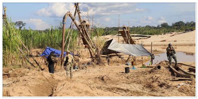 Minería ilegal avanza sobre ríos y bosques de la Amazonía