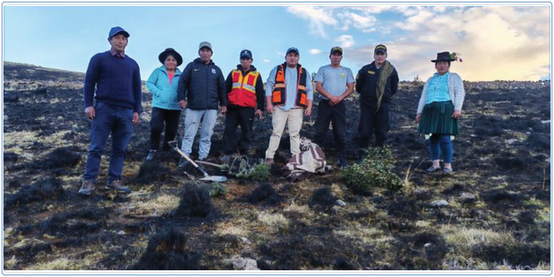 Policía interviene y ayuda a controlar incendio forestal en San Miguel de Chaccrampa